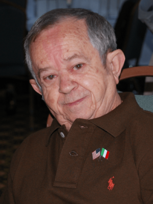 Felix Silla at Mountain-Con III in 2007 (cropped).png