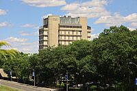 Hofstra Axinn Library 2021a