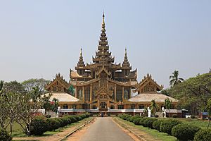 Kanbawzathadi Palace - Bago, Myanmar 20130219-01