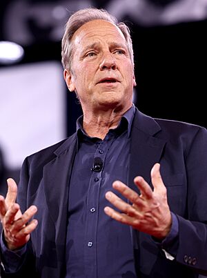 Mike Rowe by Gage Skidmore 2.jpg