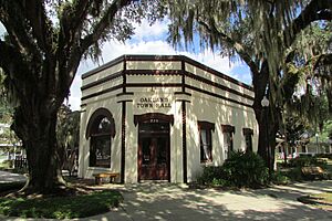 Historic Town Hall constructed in 1912