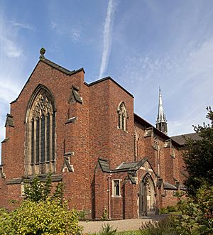 Parish Church of St Andrew, Oxhill Road, Birmingham (2).jpg