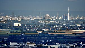 Skyline von Mannheim aus Heidelberg betrachtet 16-9