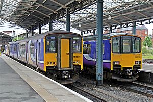 Sprinter units, Chester Railway Station (geograph 2986906)