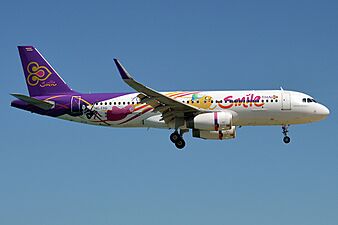 Thai Smile (Adventure Time livery), HS-TXQ, Airbus A320-232 (47666559291)