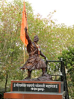 Vadhu Tulapur - Statue of Sambhaji Maharaja