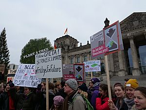 "FridaysForFuture" protest Berlin 14-12-2018 07