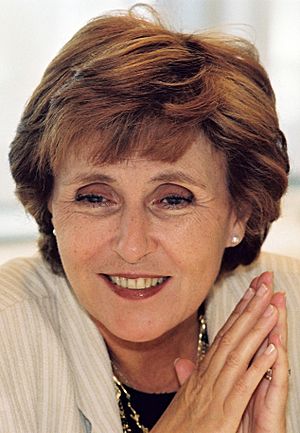 Édith Cresson, Member of the EC (1997) (cropped).jpg