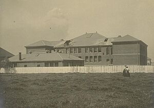 BerkeleyHS (1906back)