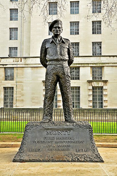 Bernard Montgomery Statue, Whitehall, London.jpg