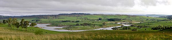 Blue Mountians 180 Panorama (Megalong Valley)