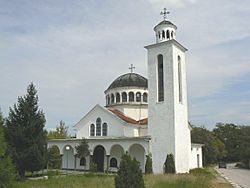 Dolni-Dubnik-church.JPG