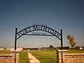 Entrance to Fort McIntosh Cemetery IMG 1797