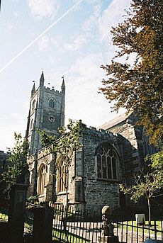 Fowey, parish church of St. Finbarrus - geograph.org.uk - 571426