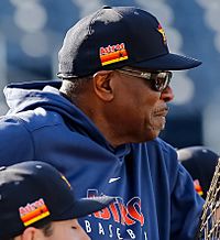 Houston Astros manager Dusty Baker (49571481023) (cropped)