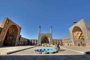 Jame Mosque of Esfahan 01.jpg
