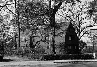 John Whipple House, 53 South Main Street, Ipswich (Essex County, Massachusetts).jpg