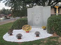 La Salle Parish Veterans Monument, Jena, LA IMG 8378