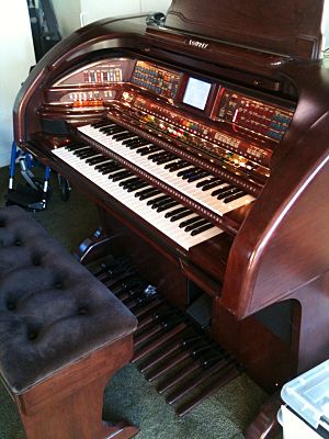 Lowrey organ