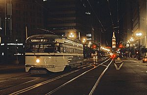 MUNI 1160 Market OB L Sep19 82smcrx - Flickr - drewj1946