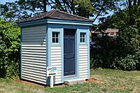 Sproat Tavern Necessary (outhouse), c. 1700 - Middleborough Historical Museum - Middleborough, MA - DSC03951.jpg