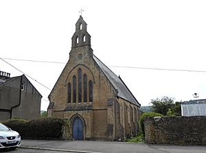 St Andrew's Church, Bridport, Dorset.jpg