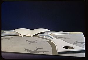 Trans World Airlines Terminal, John F. Kennedy (originally Idlewild) Airport, New York, New York, 1956-62. Early model LC-DIG-krb-00562