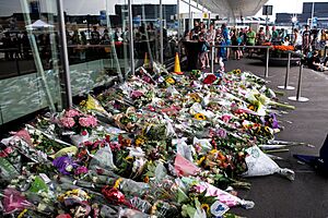 Amsterdam Airport- Flight MH17 Memorial (14675744526)