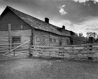 Barn at Oxford Horse Ranch.jpg