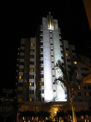 CadillacHotelMiamiBeach