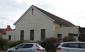 Church of Our Lady of Lourdes (RC), Bransbury Road, Eastney, Portsmouth (October 2017) (1)