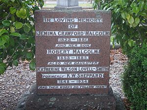 Kate Sheppard gravestone 94