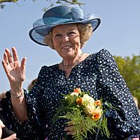 Koningin Beatrix in Vries