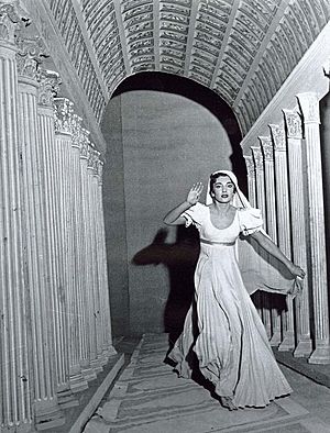 Maria Callas as Guilia