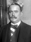 Portrait of Alvaro Obregón 1.png