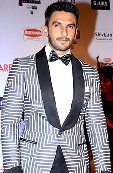 Ranveer at filmfare (cropped)