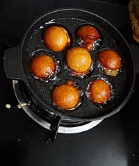 Unniappam (ഉണ്ണിഅപ്പം).jpg