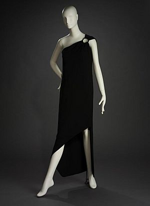 1966 Oscar de la Renta cocktail dress designed for Elizabeth Arden