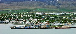 Akureyri-Harbor-20030602