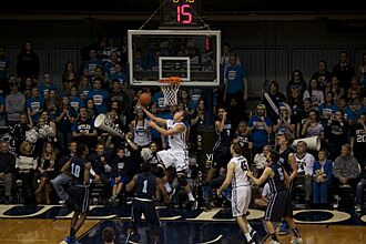 Austin Etherington reverse layup