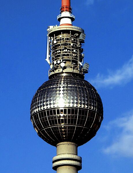 Berliner Fernsehturm Kugel cropped