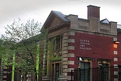 Glynn Vivian Art Gallery, Swansea, close-up.jpg