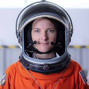 Portrait - Astronaut Candidate Kayla Barron (NHQ201907120010).jpg