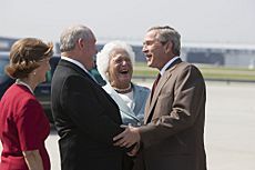 President George W. Bush and Barbara Bush are greeted by Georgia Governor Sonny Perdue