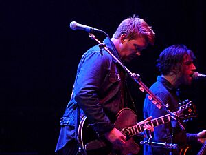 Queens of the stone age 2011