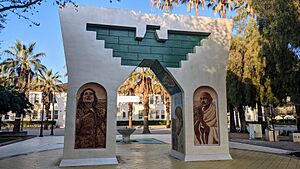 Cesar-chavez-arch