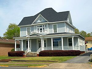 Henry Burt Glover House April 2014 2