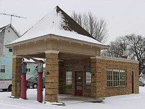 Hy-Red Gasoline Station front and western side