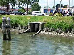 IIIa3 Haven Spijkenisse - uitstroom poldergemaal