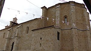 Iglesia de Casaseca de las Chanas. Lado sur.jpg